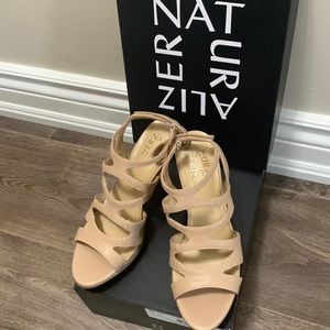 Naturalizer Dianna, Smooth Taupe